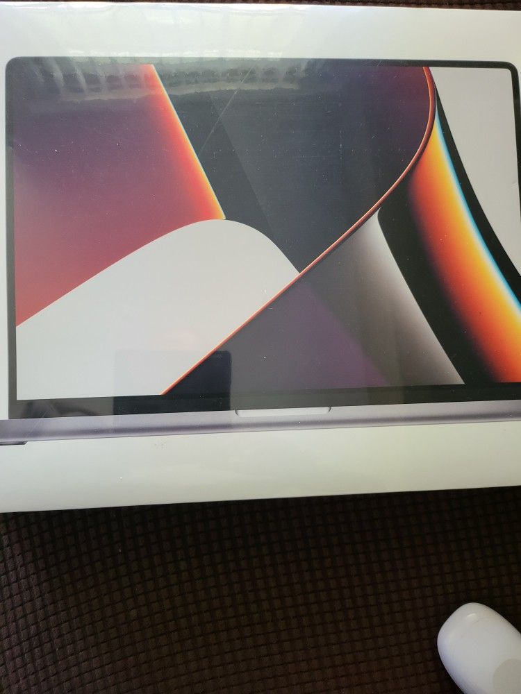 Apple "16" Inch 16GB With 1TB MacBook