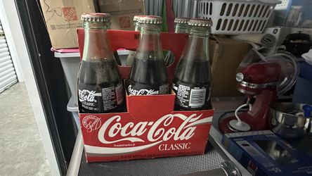 1993 FLORIDA MARLINS INAUGURAL SEASON COMMEMORATIVE 6 PACK of COCA-COLA - COKE