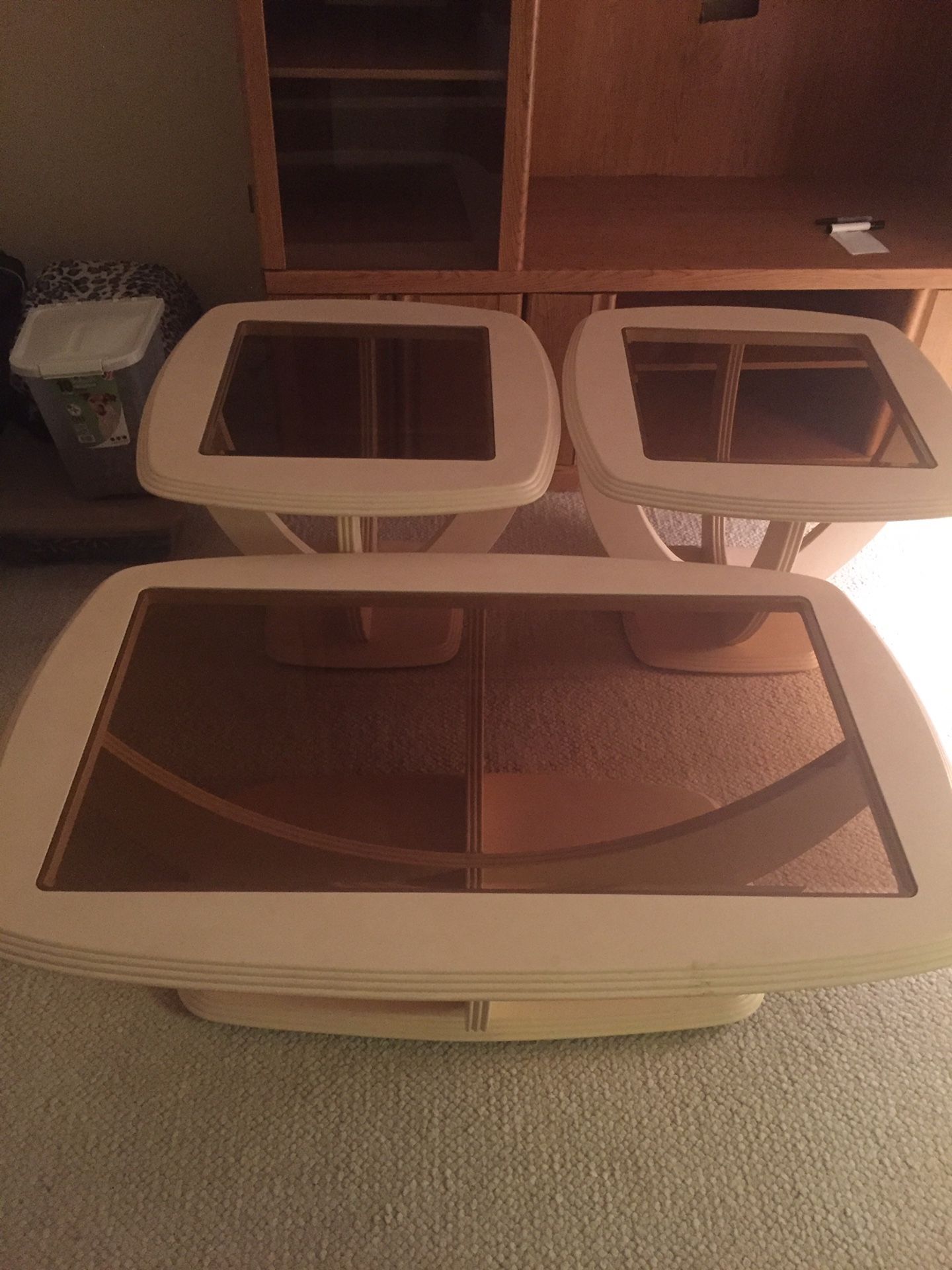 Coffee Table with 2 end tables (3 items)