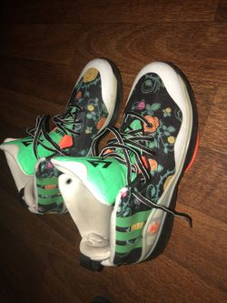John Wall Floral 1 adidas size 8