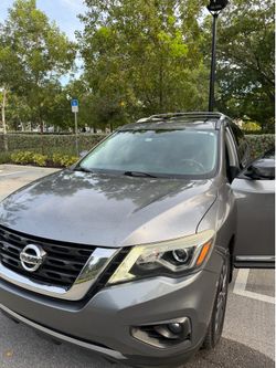 2017 Nissan Pathfinder