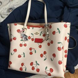 2022 Coach Bag Valentine's Day Edition W/ Wallet