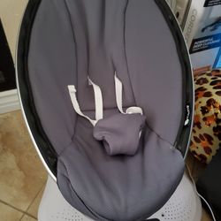 MamaRoo 4moms