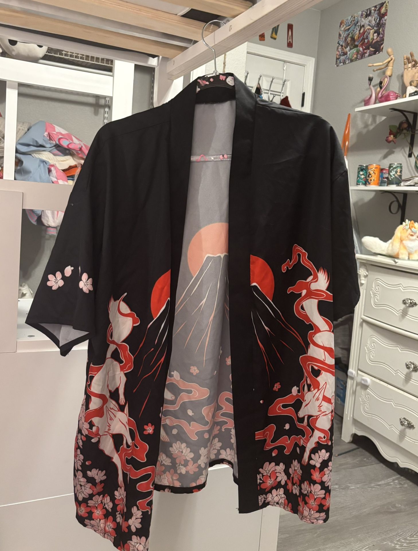 Anime Plus Floral & Fox Graphic Drop Shoulder Open Front Kimono