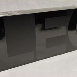 Legion Go 8.8” 144hz WQXGA Z1 Extreme 166gb 1Tb floor model 