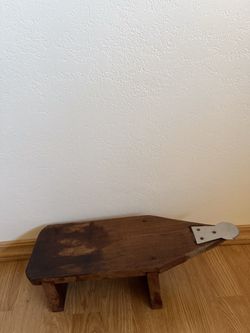 Coconut Grater With Seat (Wood Stool)