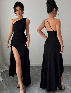Elegant black dress