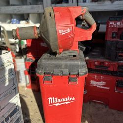 Milwaukee M18 Fuel Drain Snake With Cable Drive Locking Feed System 