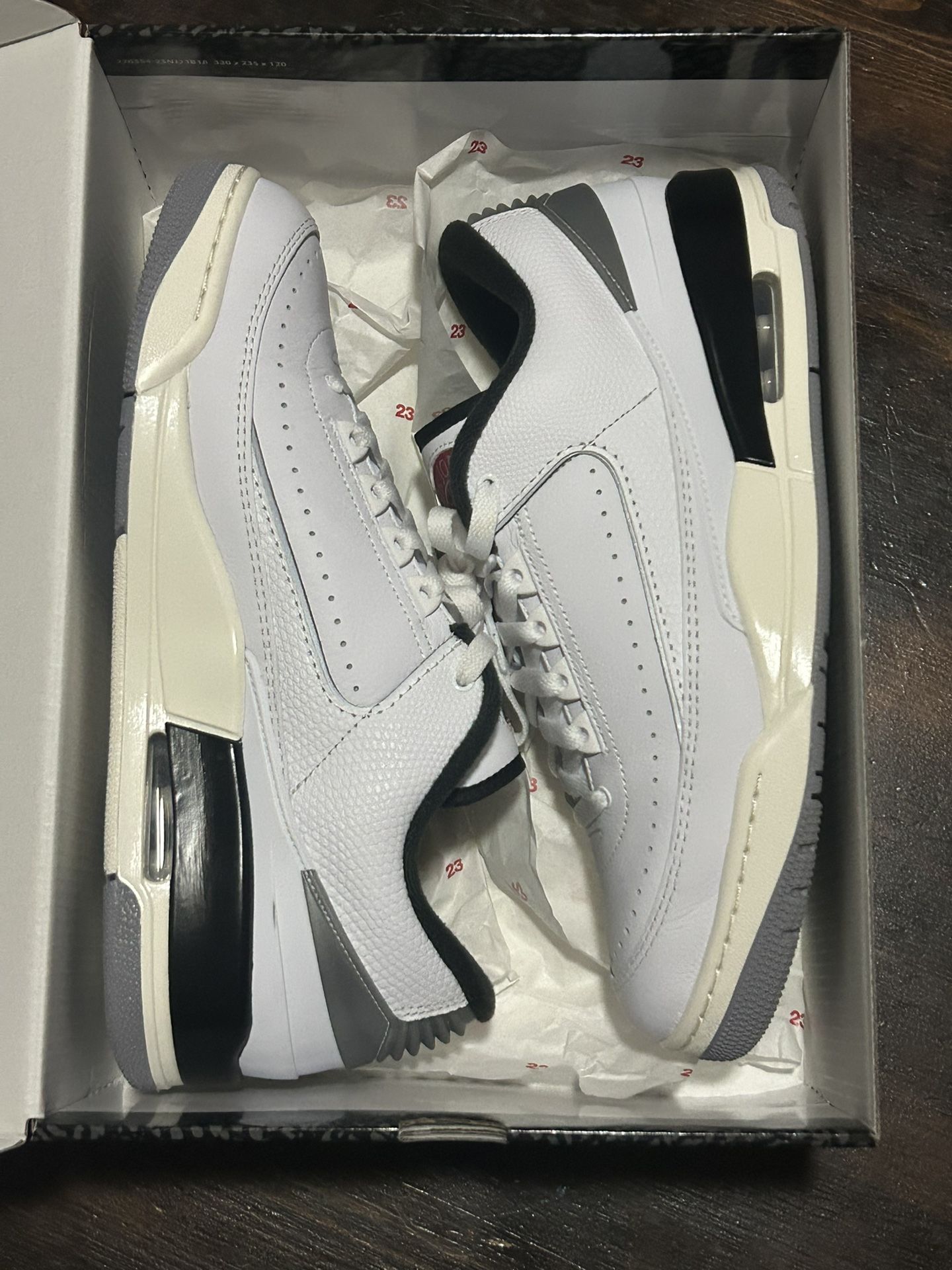 Nike Air Jordan Retro 2/3