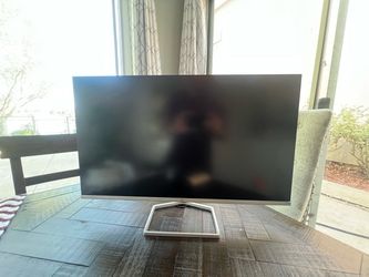 HP monitor 32 inch.