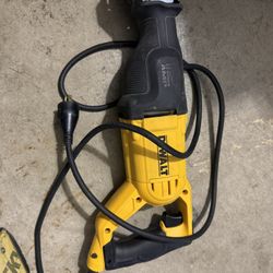 dewalt reciprocating saw corded 12 amp dwe305