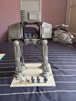 LEGO Star Wars AT-AT Walker