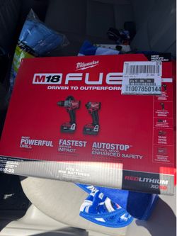 Milwaukee drill kit