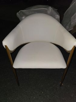 6 Dining room chairs