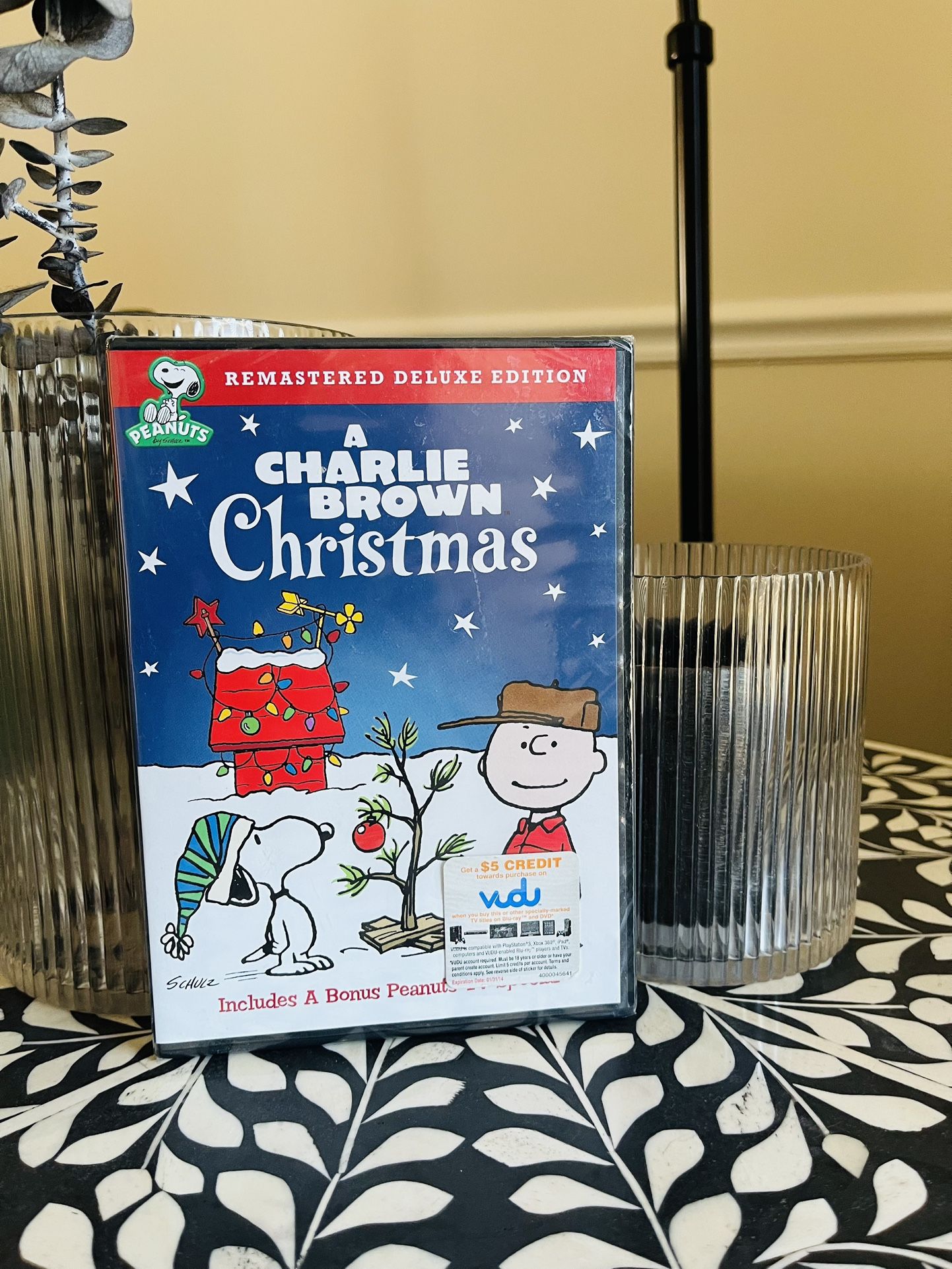 A Charlie Brown Christmas Remastered Deluxe Edition - DVD - Brand New