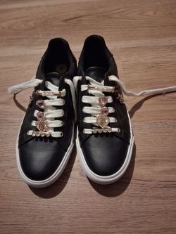 Ladies Shoes