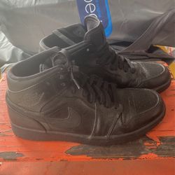 Nike Air Jordan’s -like New Size 8.5  Men’s 