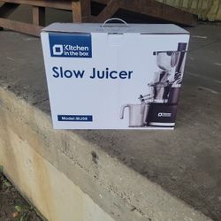 Kitchen In Box Slow Juicer