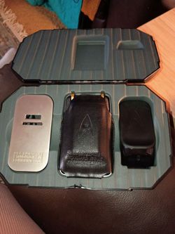 Stpar Trek U.S.S. Enterprise Communicator Prop Replica Set