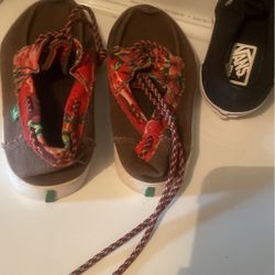 Sanuk Shoes Size8 20 Dollars Vans Size7 Half Mens 30 Dollars 