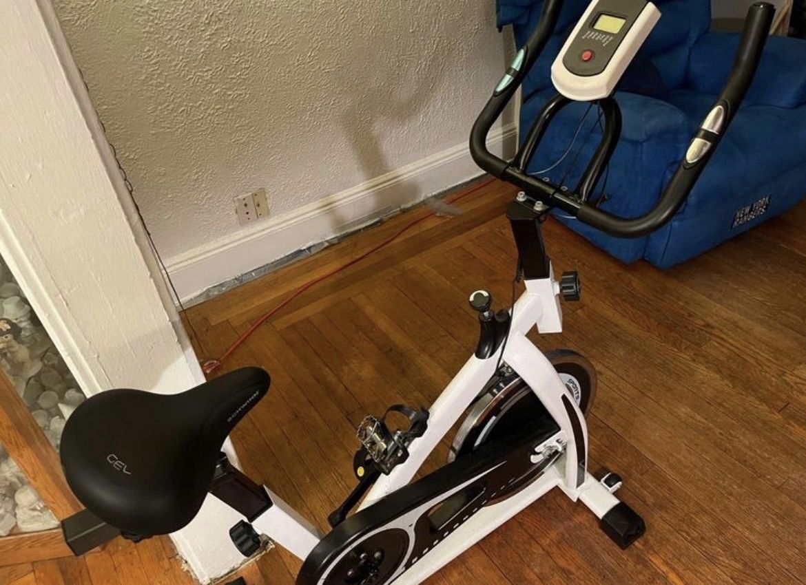 Stationary (Exercise/ Workout ) bike