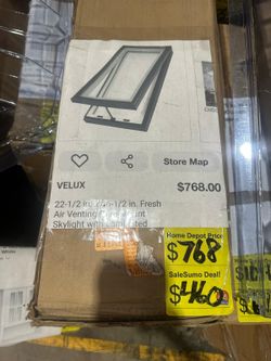 SaleSumo VELUX 22-1/2 in. x 46-1/2 in. Fresh Air Venting Skylight with Laminated
