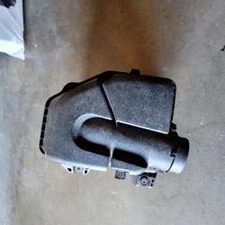 03-06 HONDA CR-V AIR BOX