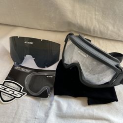 Oakley/ESS Carbon Grey Goggles