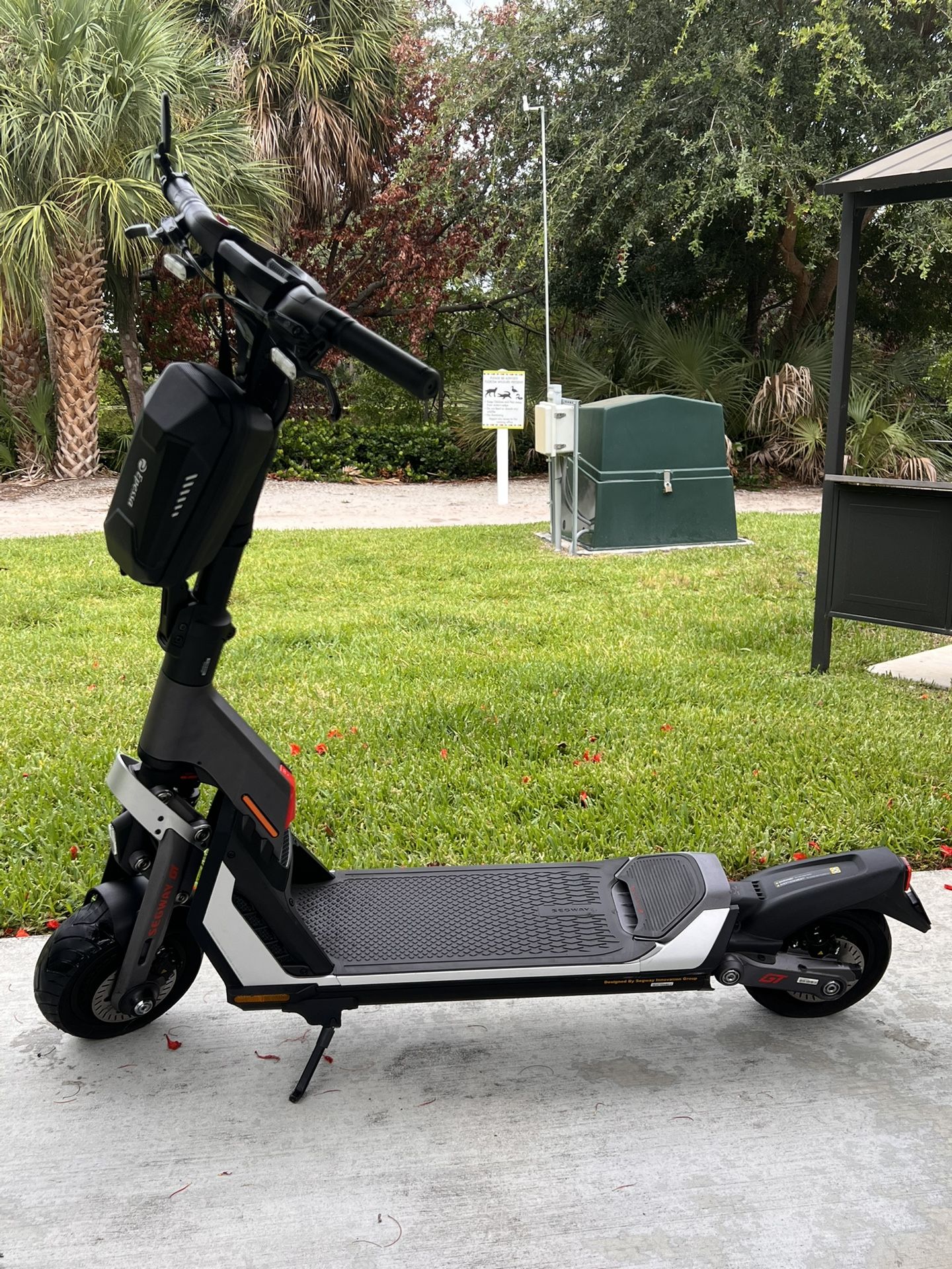 Segway Super Scooter GT1