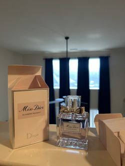 Miss Dior Blooming Boquet