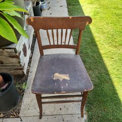 Antique oak chair