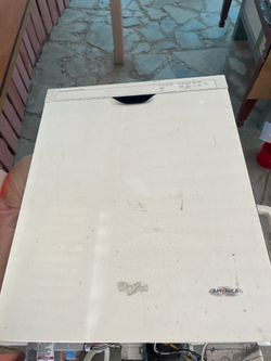 Whirlpool dishwasher