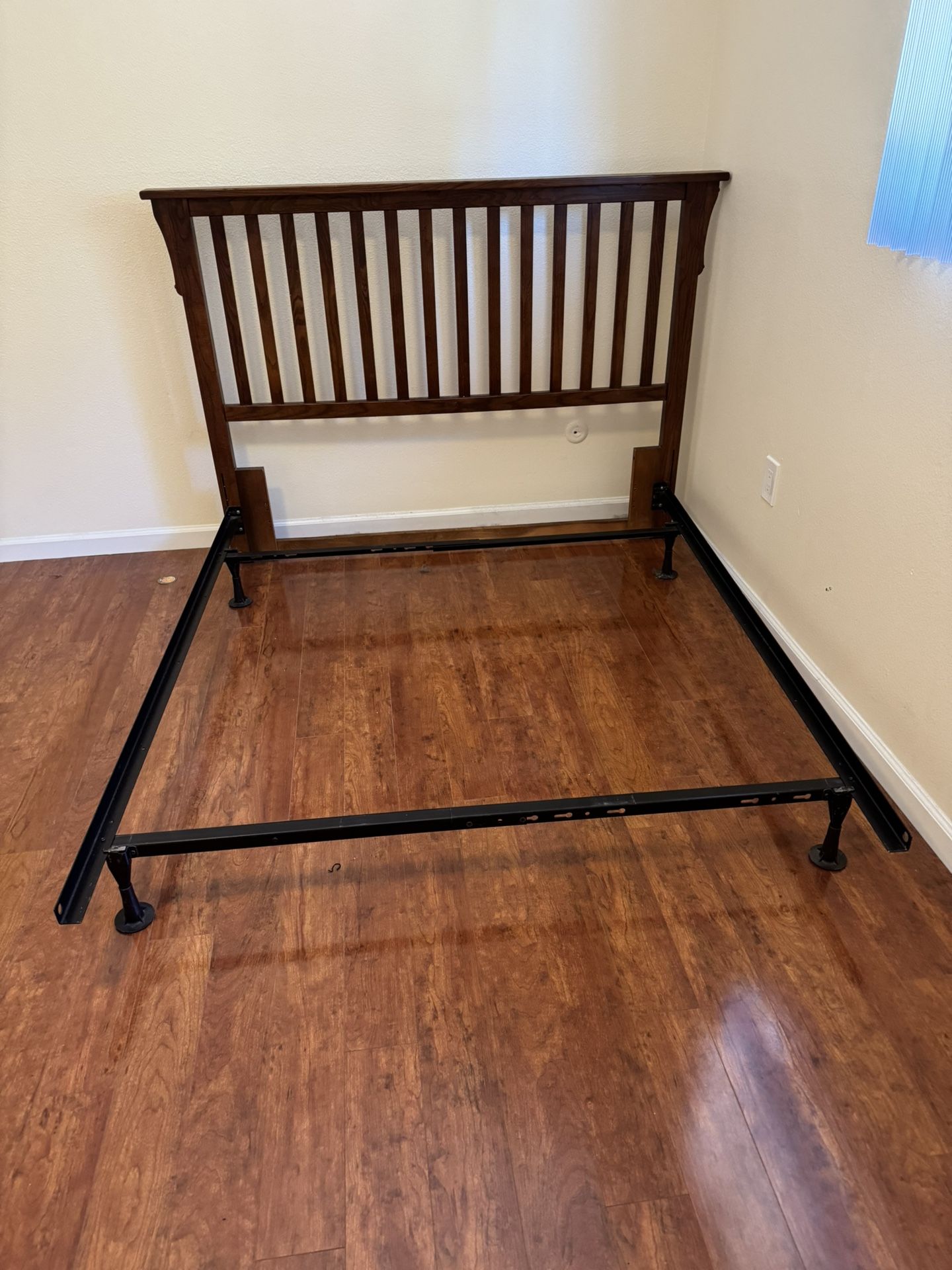 Queen Size Bed Frame W/Headboard