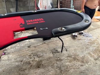 Poker table