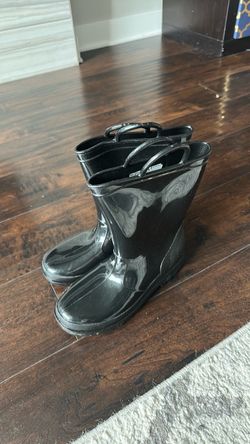 Rain boots size 2