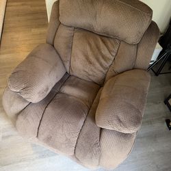 Recliner/rocking chair