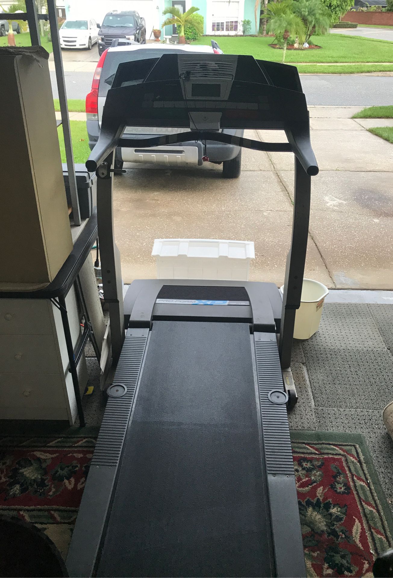 ProFORM XP 542E treadmill for Sale in Orlando, FL OfferUp
