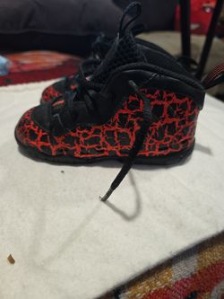 7c toddler Nike lil foamposties one