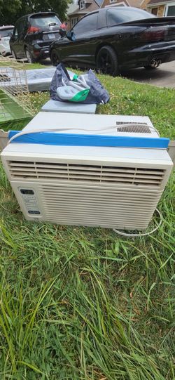 Hampton Bay Window Air Conditioner