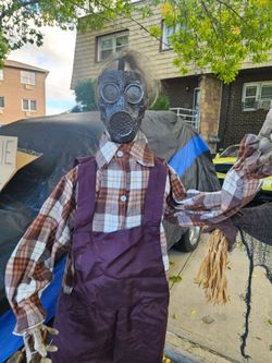 Animated Halloween decoration