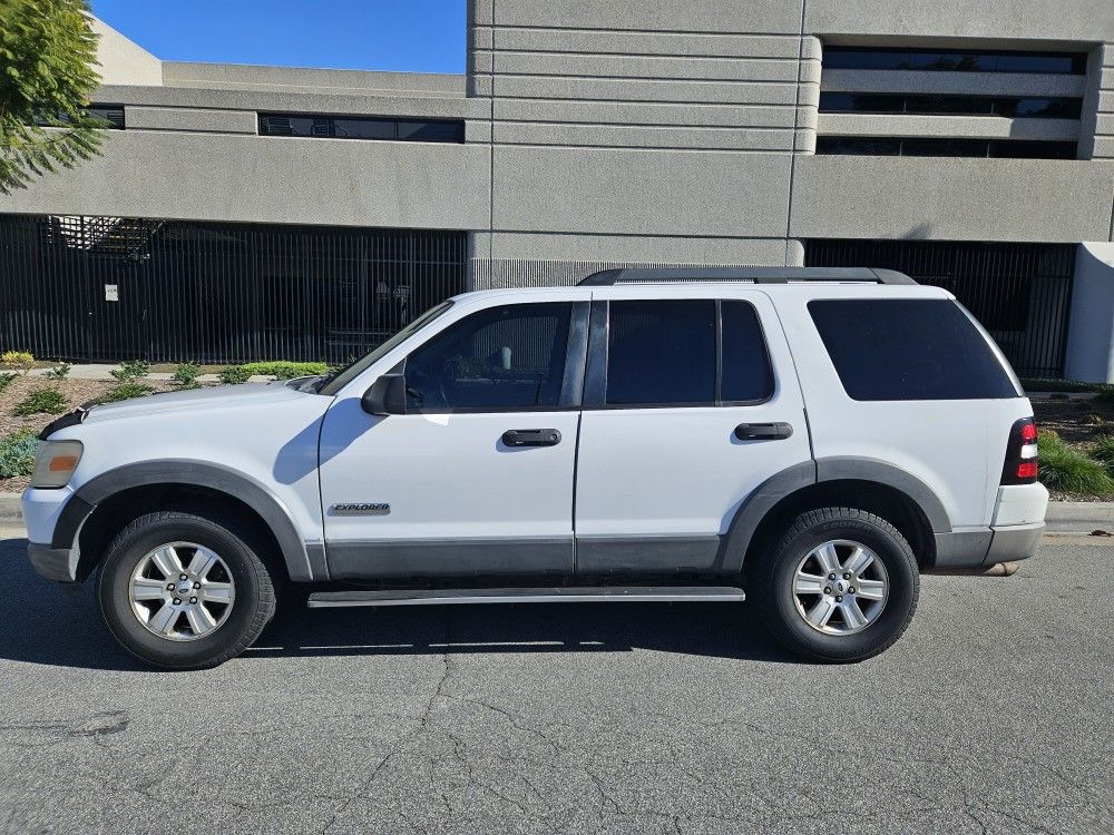 2006 Ford Explorer