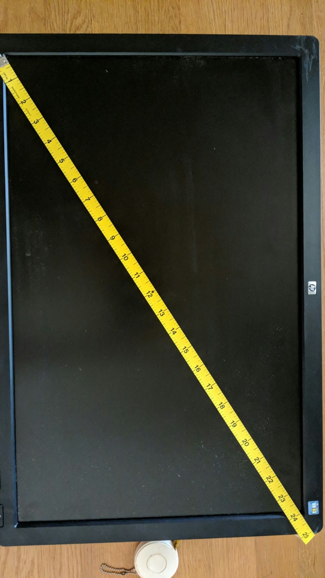 24" LCD computer monitor HP L2445w