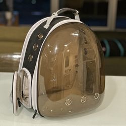 Expandable Pet Backpack With Tinted Front