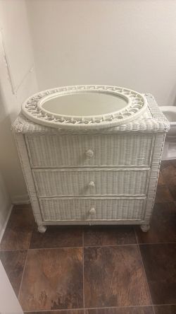 Wicker dresser vintage  and mirror