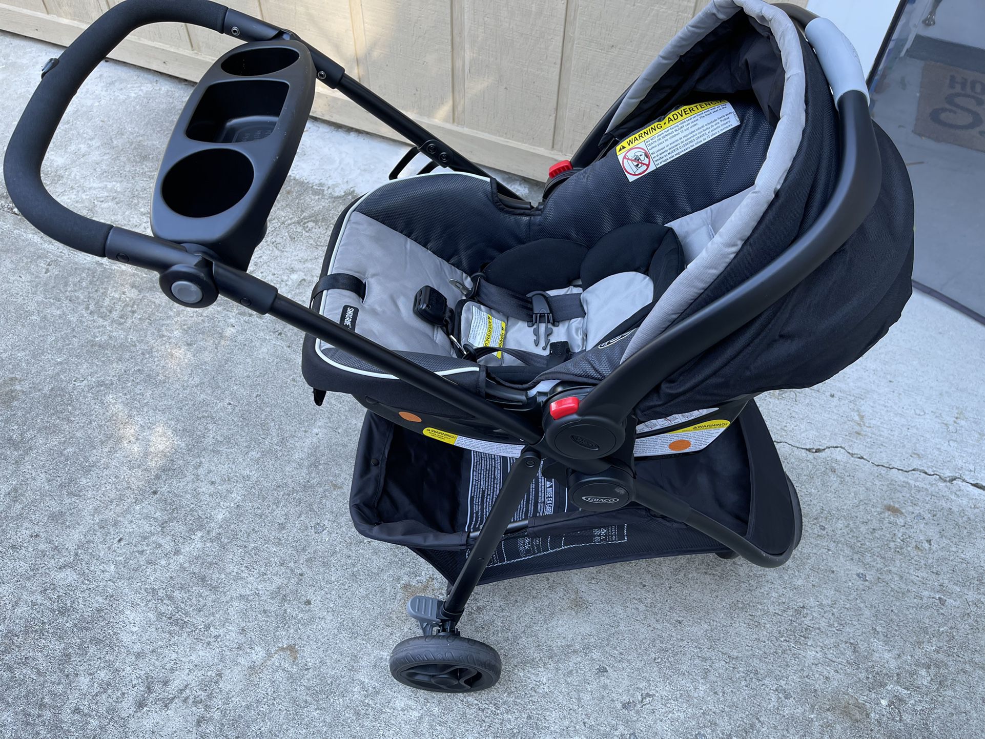 Graco Car Seat And Stroller   