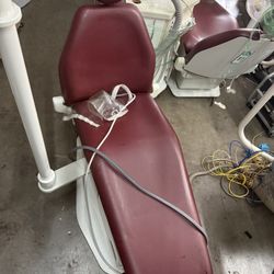 3 Dental Chairs With Light 