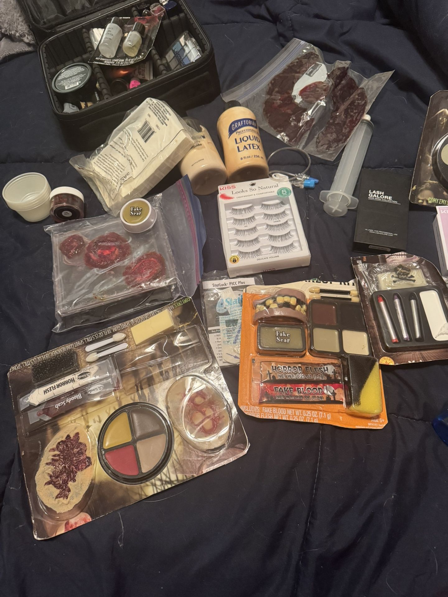 Halloween & Special Effect Makeup
