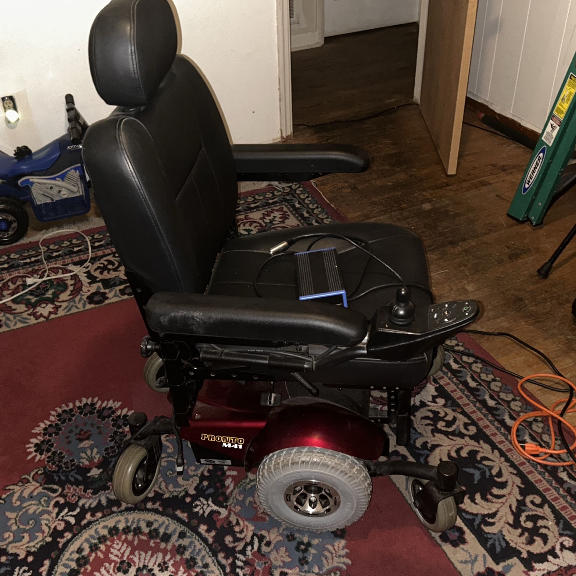 Power chair