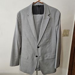 3 banana republic slim suits, 1 jacket.. 42 regular