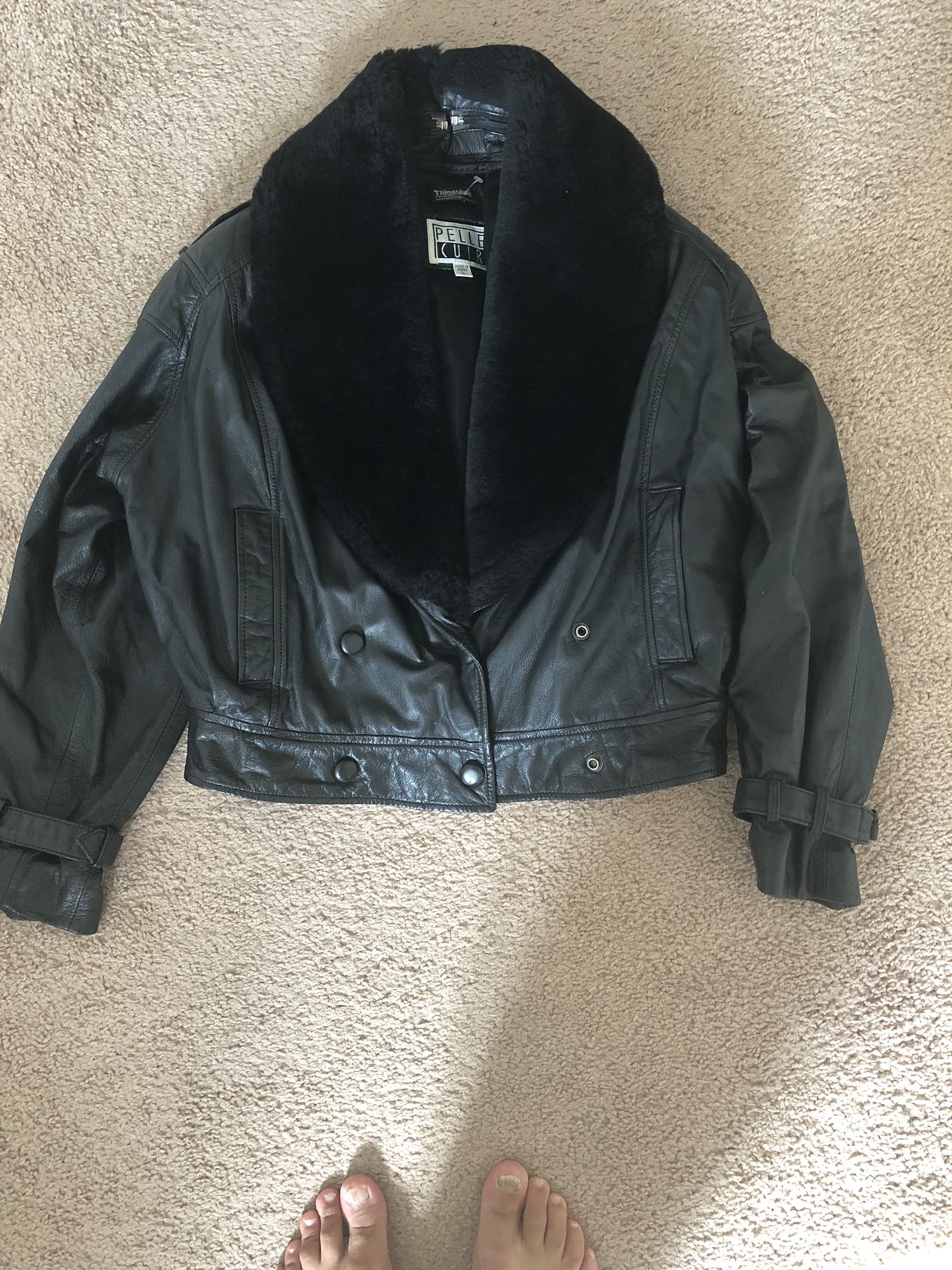 PELLE CUIR Vintage 80s Leather Cropped Bomber Jacket Large Black Mouton Fur